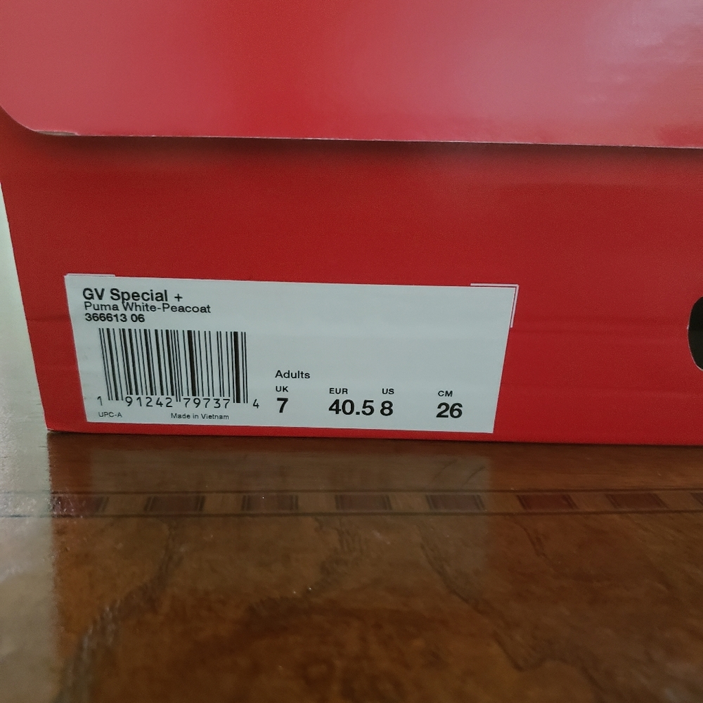 PUMA - Picture 5 of 5